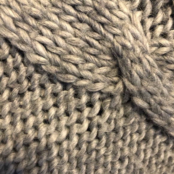 Kaisley Short Sleeve Gray Cardigan - Picture 2 of 3